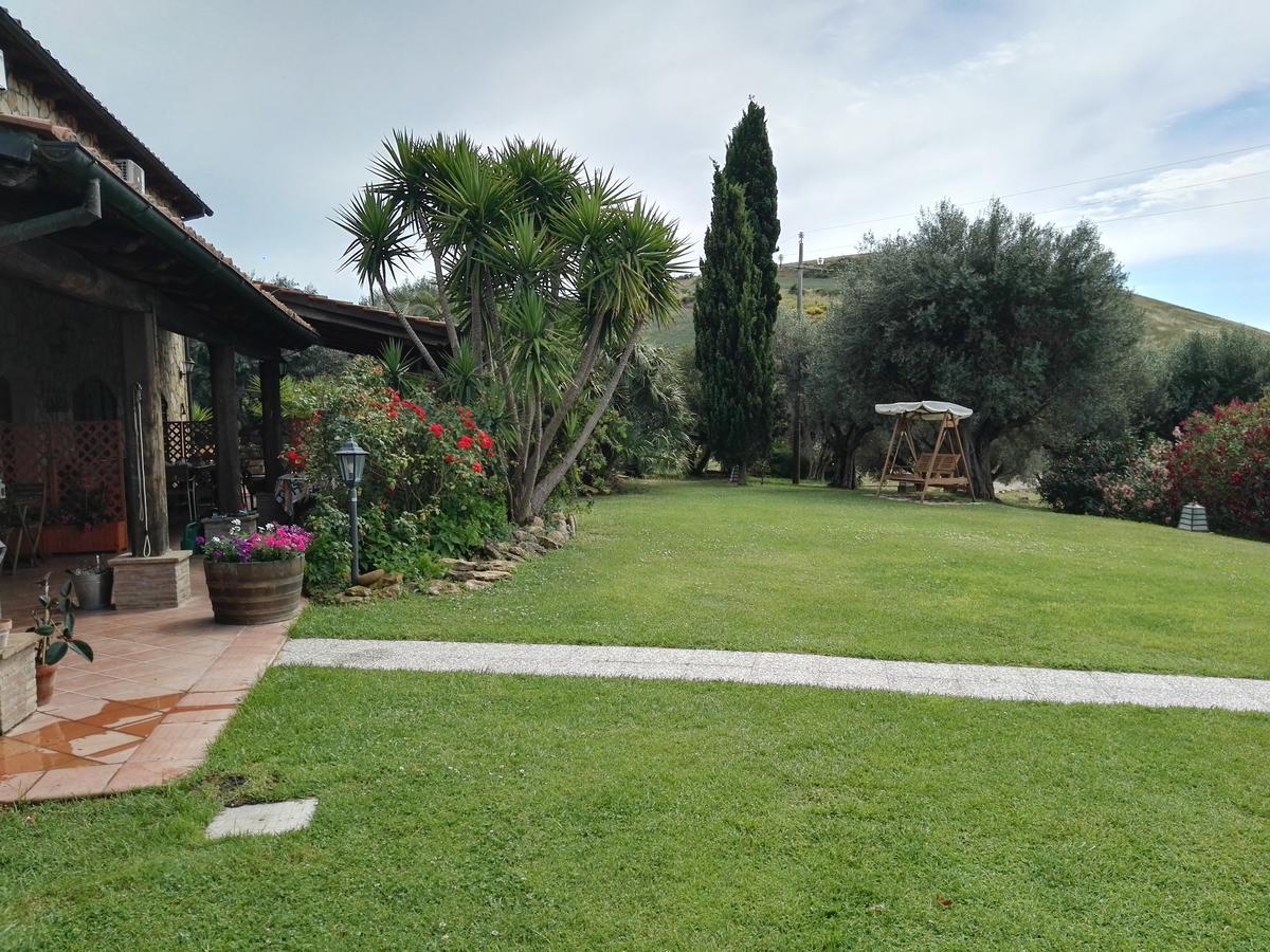 Casale Farnesiana B&B Tarquinia Eksteriør billede