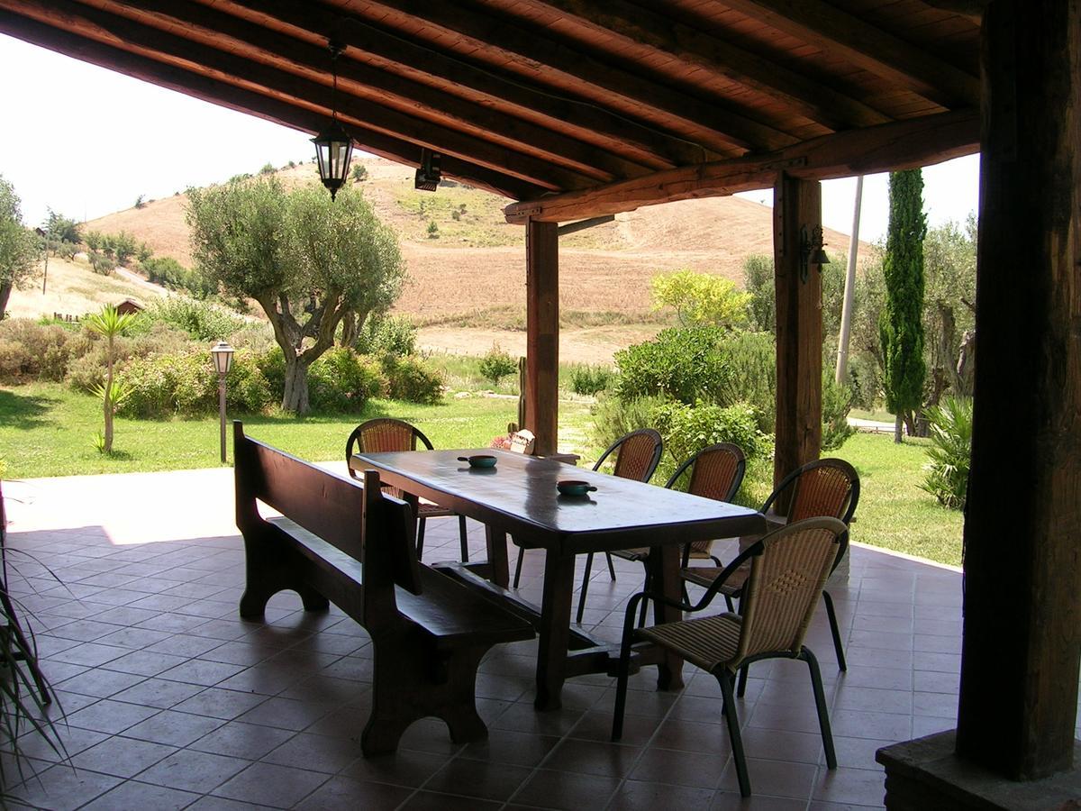 Casale Farnesiana B&B Tarquinia Eksteriør billede